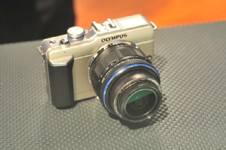Olmypus E-PL1 camera
