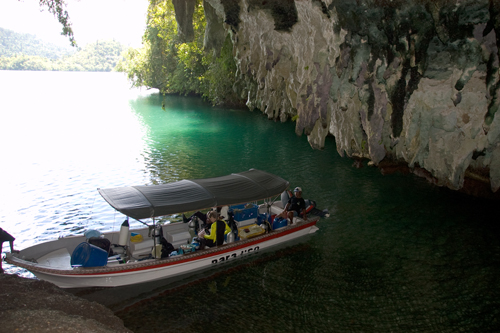 diving in a cave, raja ampat