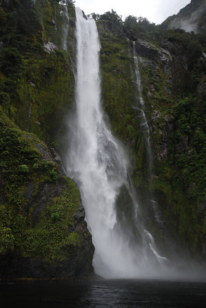 milford sound waterfall
