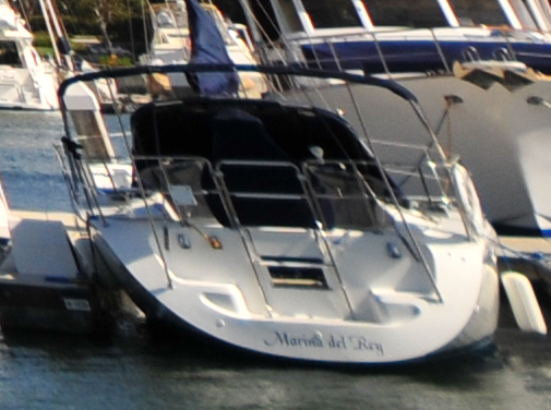 DSC7918 - At 8mm, F5.6 corner, 100% crop