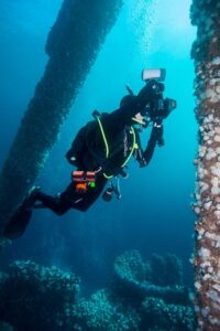 Diving the Oil Rigs: An Interview with Milton Love - Underwater ...