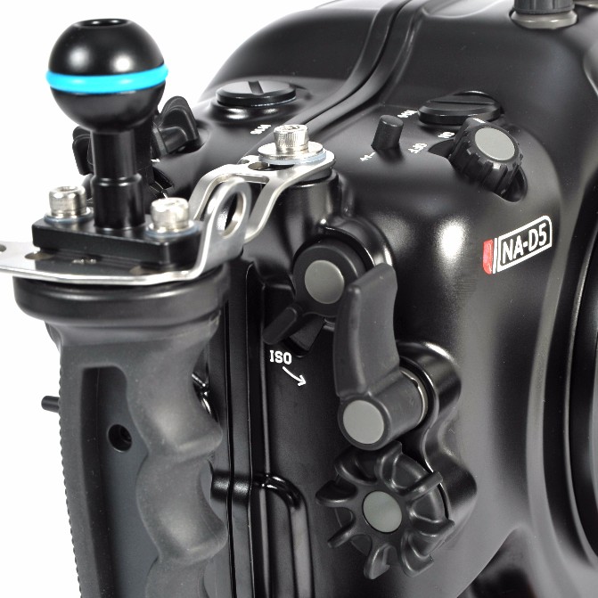 In addition to the "core" fingertip controls (Shutter Release, Main Command Dial, and Sub Command Dial, and AF-ON) ISO is accessed by a convenient thumb lever under the right trip. ISO is the primary exposure control used by DSLR video shooters, and can be reached just as easily as other key controls in water!