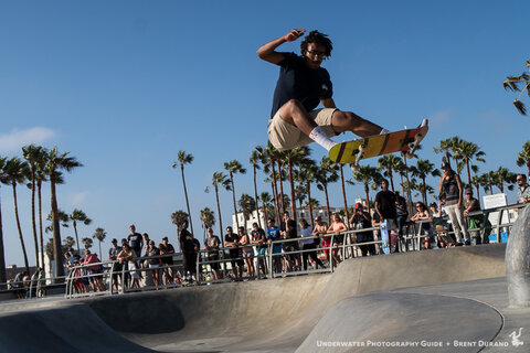 The G7 X II has no problem tracking fast-moving subjects in Venice, California. Canon G7 X Mark II, 16.6mm, ISO 125, f/6.3, 1/800.