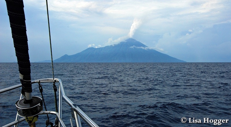 Diving with Volcanoes - Underwater Photography Guide