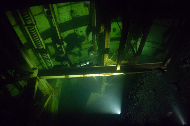 Video: Diving a Nuclear Missile Silo MissileSile-05495