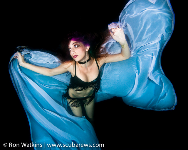 Underwater Pool Photography REW-6