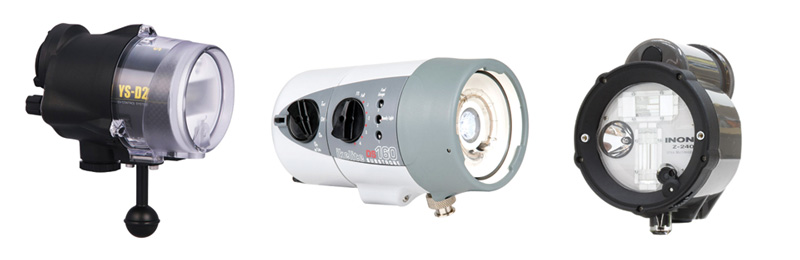 Underwater-Strobes-3