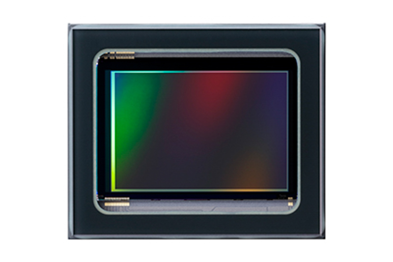 1" 20 MP Stacked CMOS Sensor
