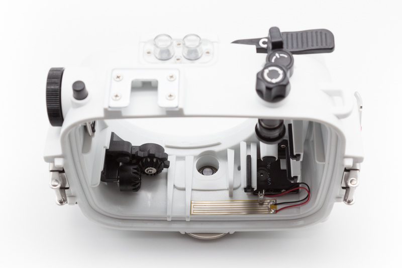 Moisture alarm inside Salted Line housings Moisture alarm inside Salted Line housings