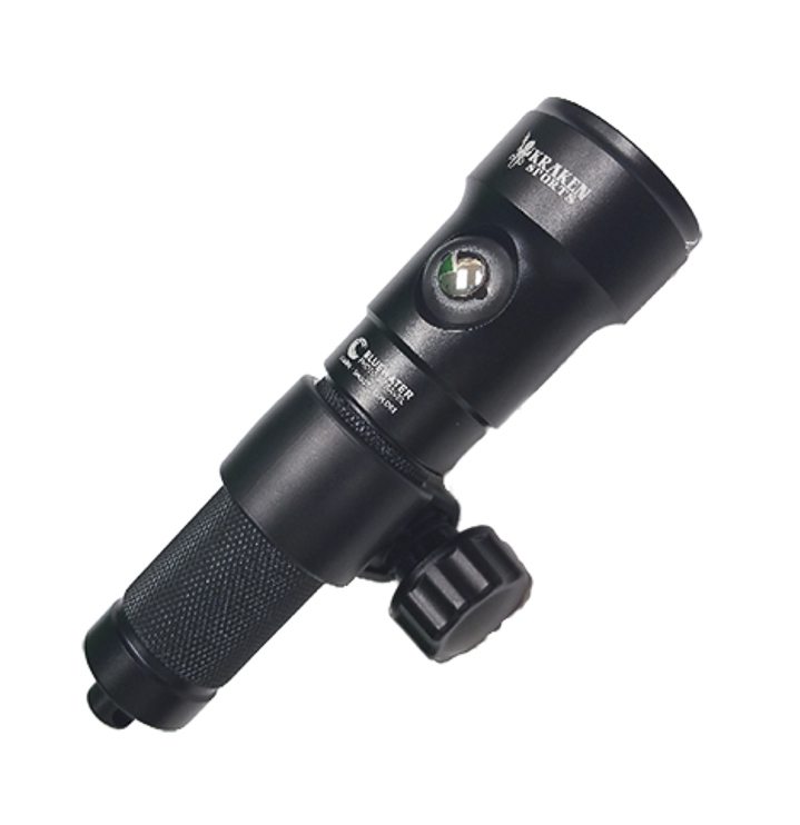 Bluewater Photo 1000 Lumen Focus Light Bluewater Photo 1000 Lumen Focus Light underwater
