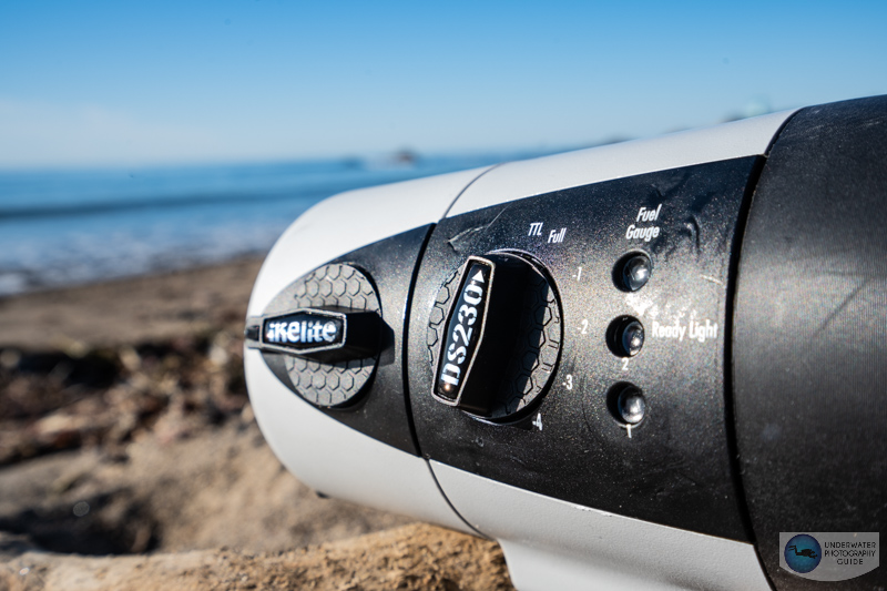 The updated switches and control panel on the Ikelite DS 230. My prototype strobes are lacking markers for "on" and "off" as can be found in full production models. The updated switches and control panel on the Ikelite DS 230. My prototype strobes are lacking markers for "on" and "off" as can be found in full production models.