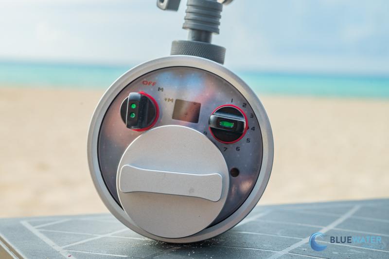 scubalamp back controls