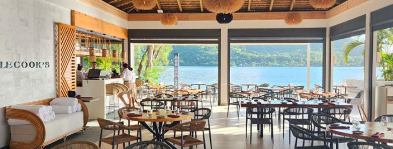 cooks bay resort restaurant